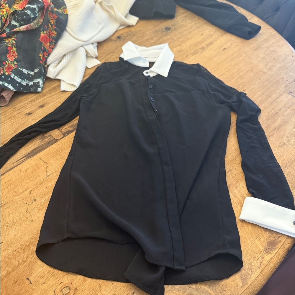 Anne Fontaine Black and White Button Down Shirt